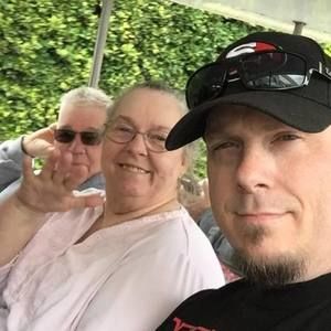 Meet your Posher, Erik